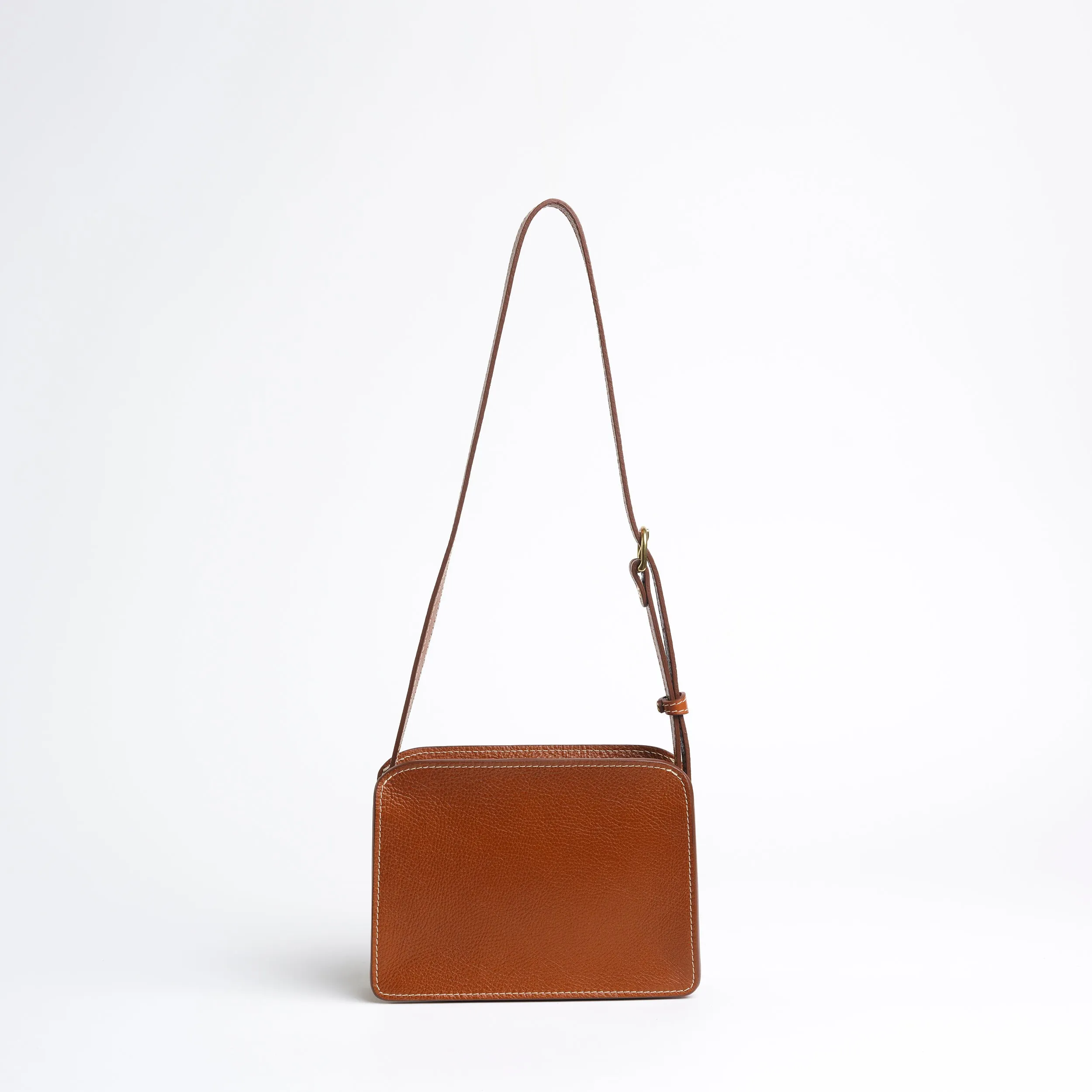 Anni in Leather Brown