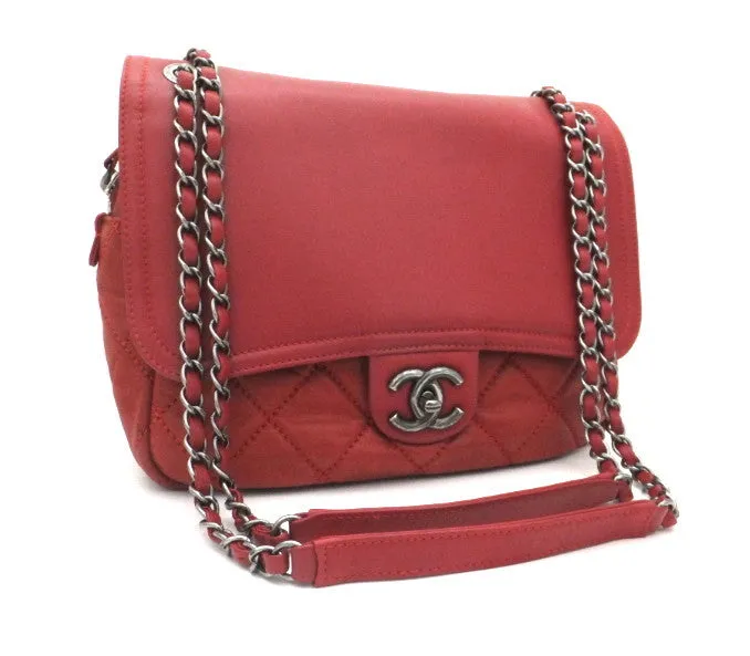 Authentic Chanel Brick Red Modern Flapover