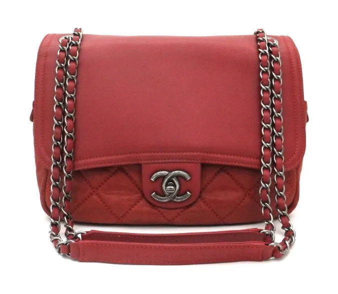 Authentic Chanel Brick Red Modern Flapover