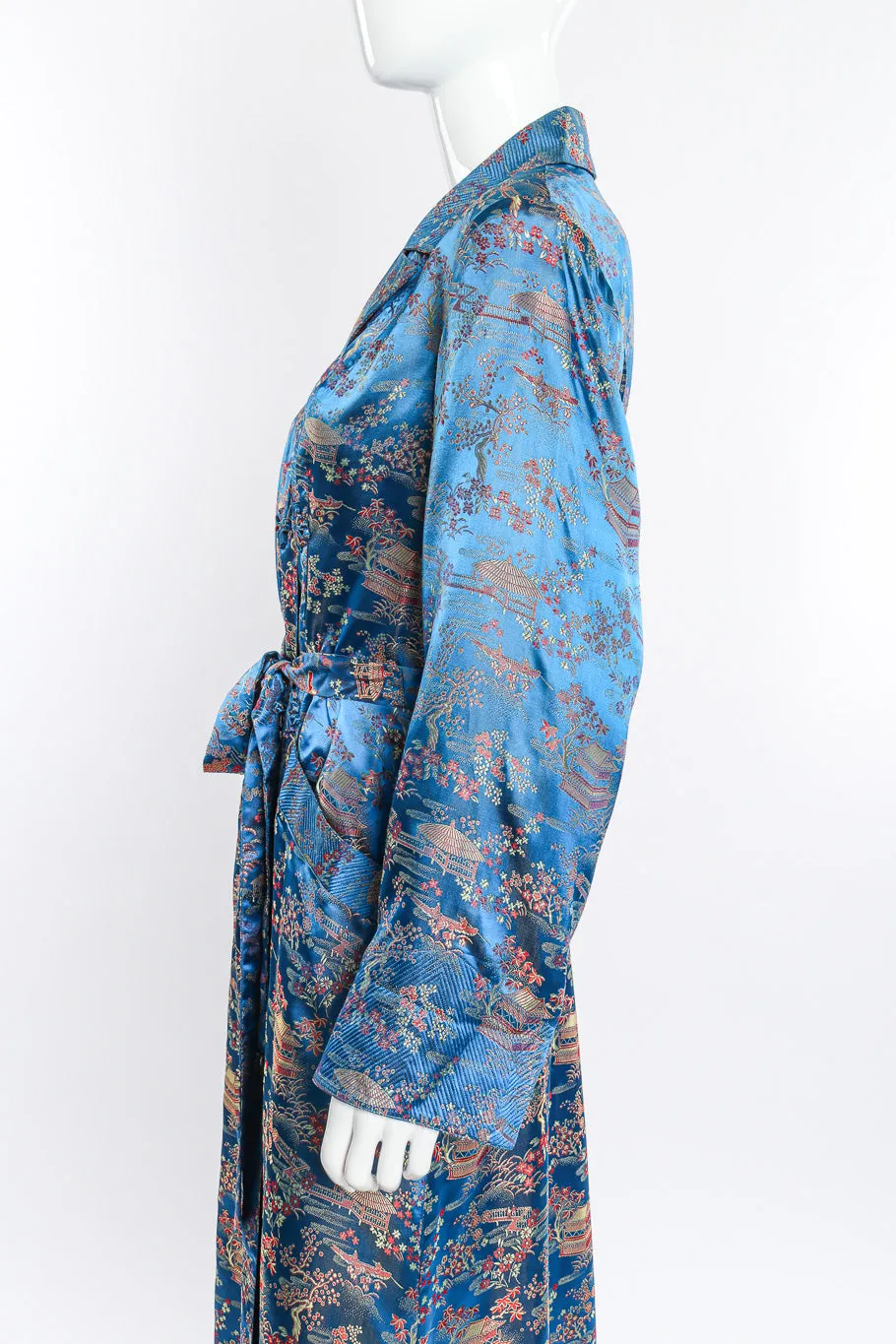 Chinese Village Scene Robe II