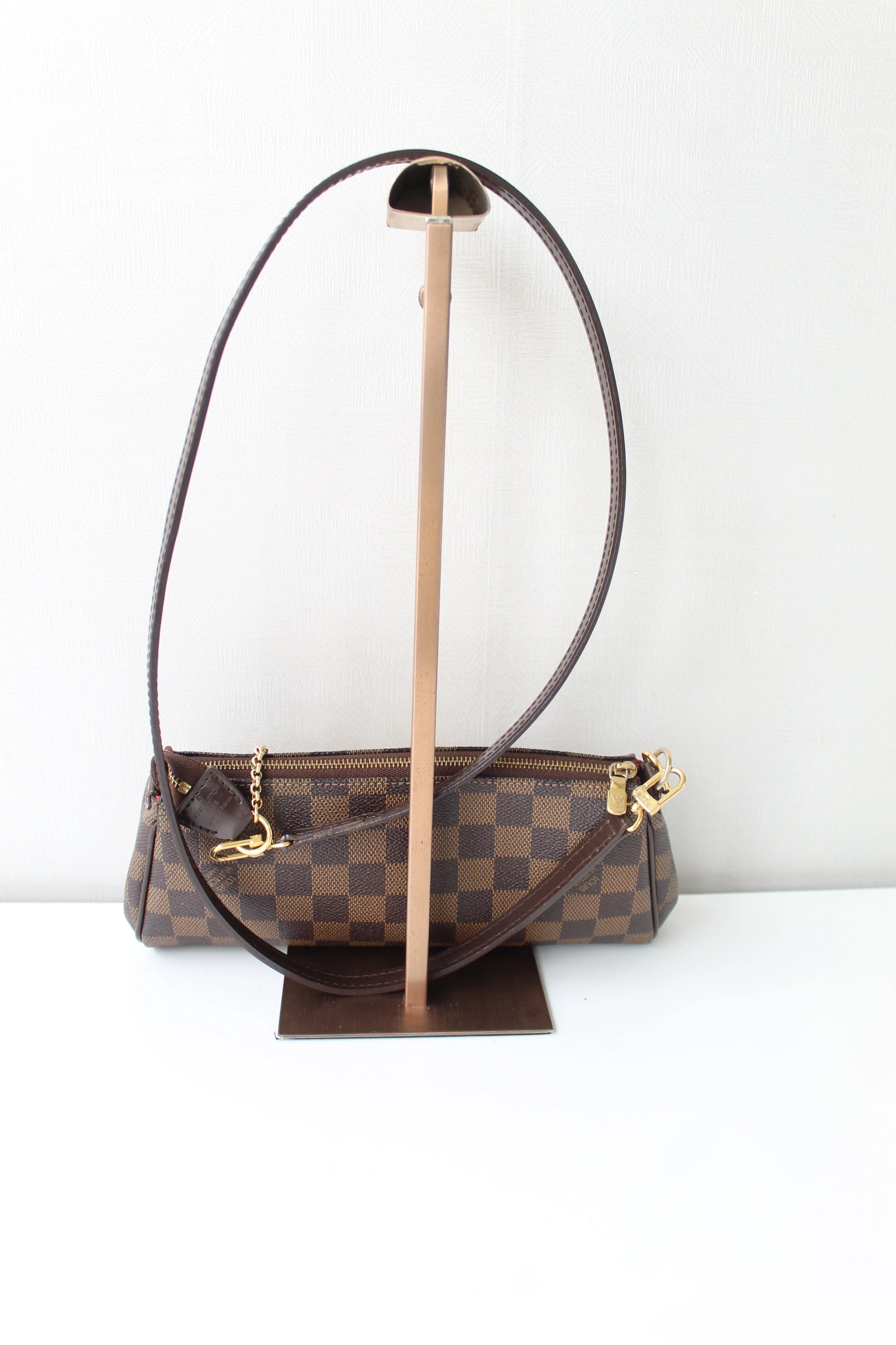 Louis Vuitton Ebene Eva