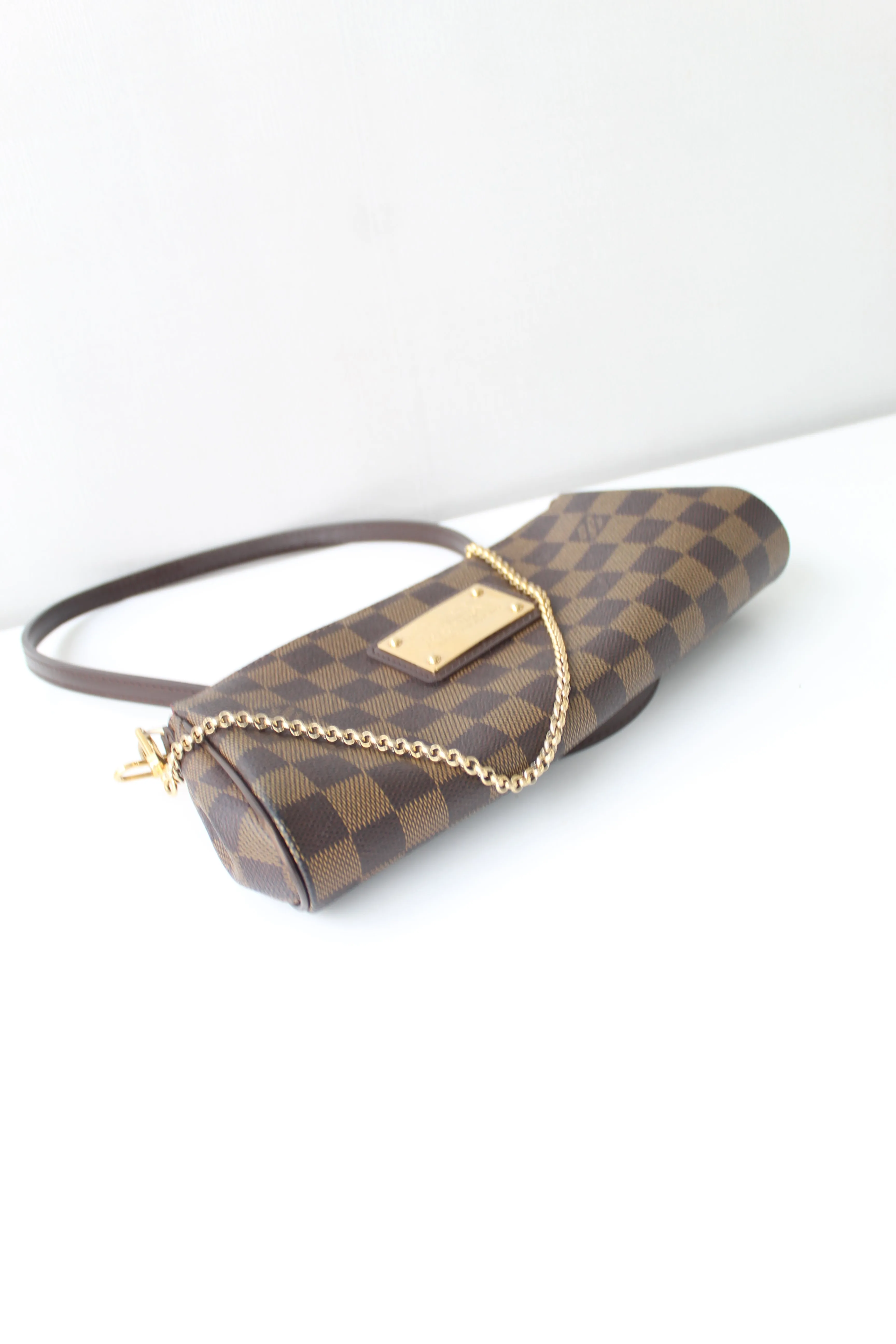Louis Vuitton Ebene Eva