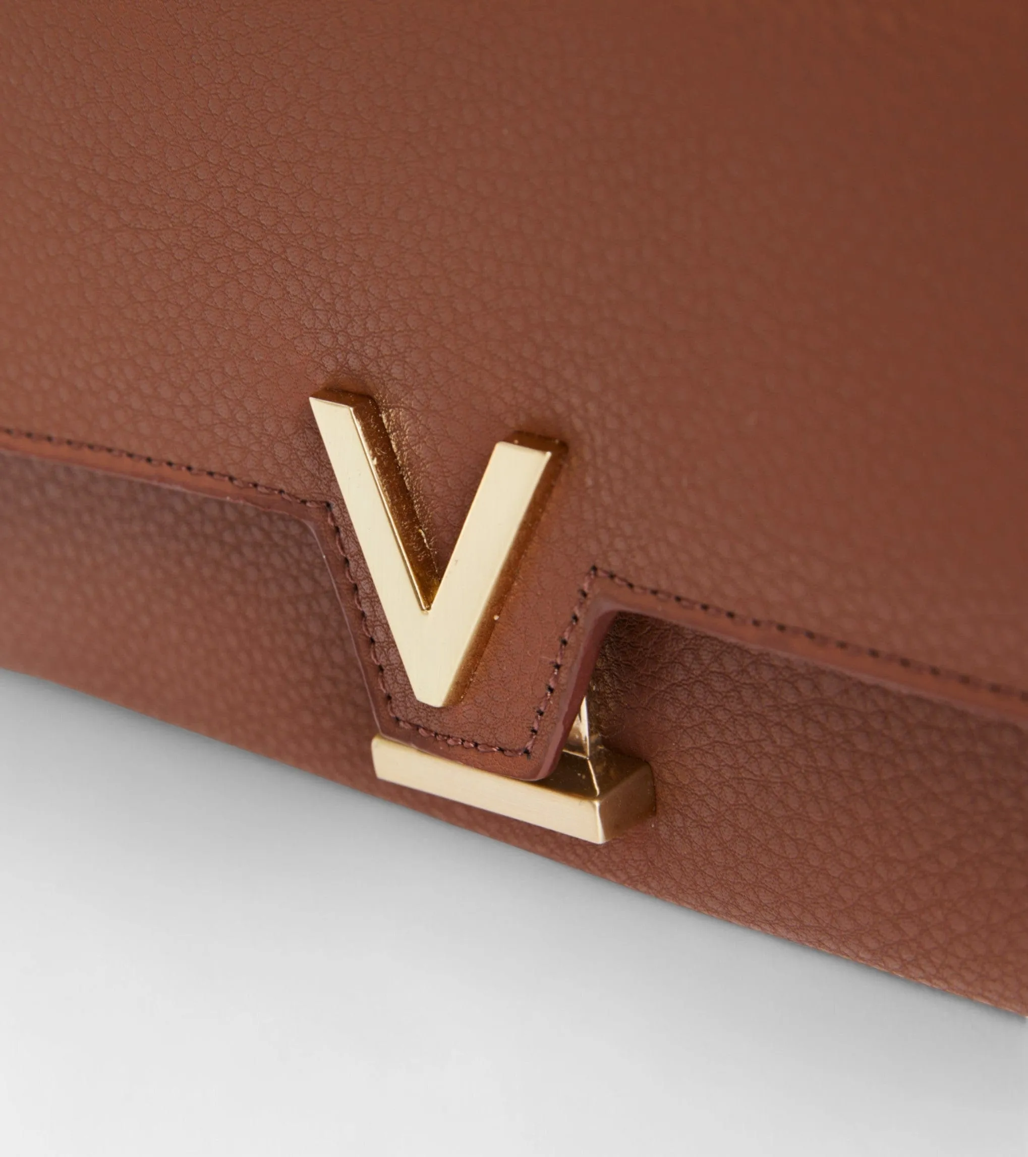 Luella Vegan Bio-Based Bamboo Leather Chain Purse | Brown