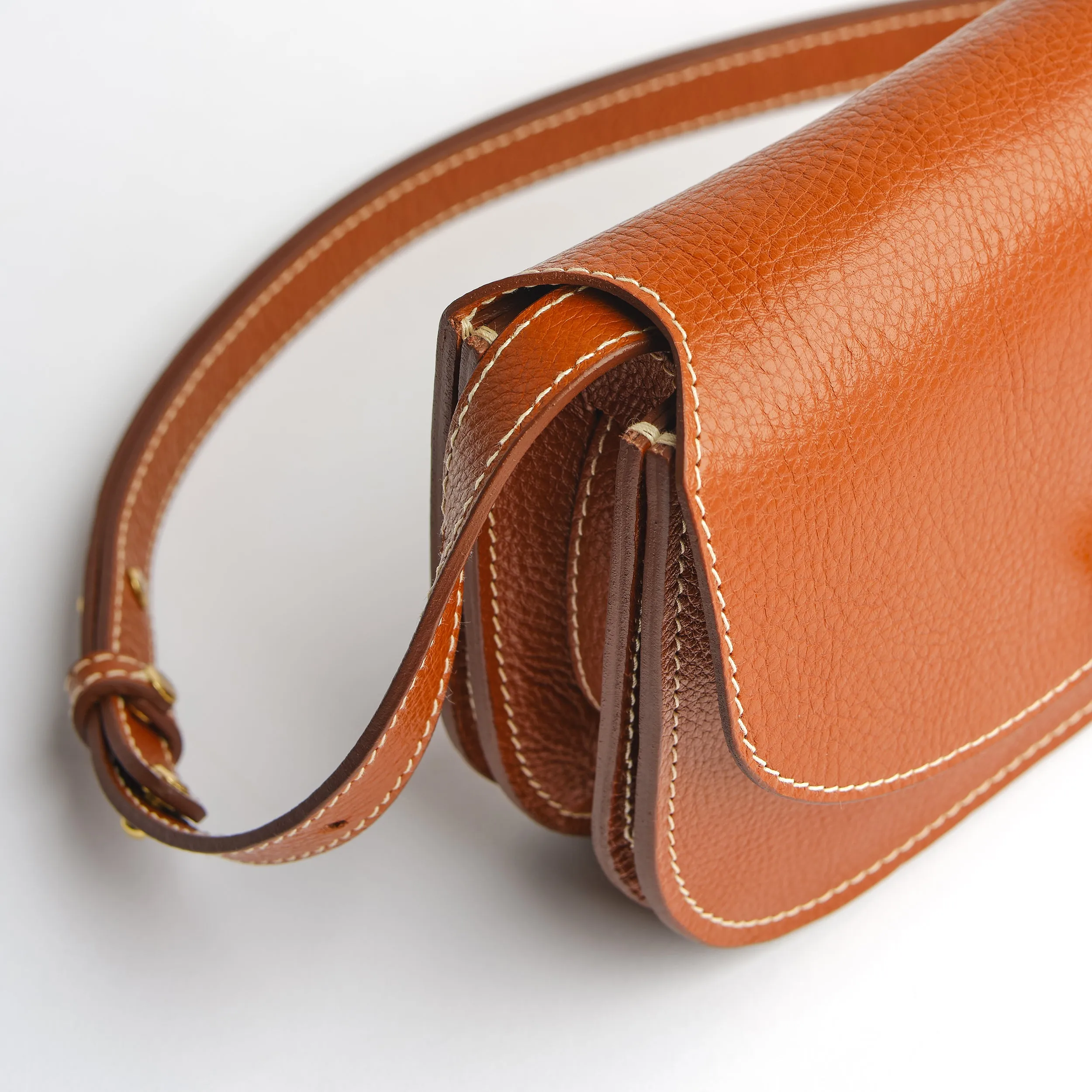 Po in Leather Brown
