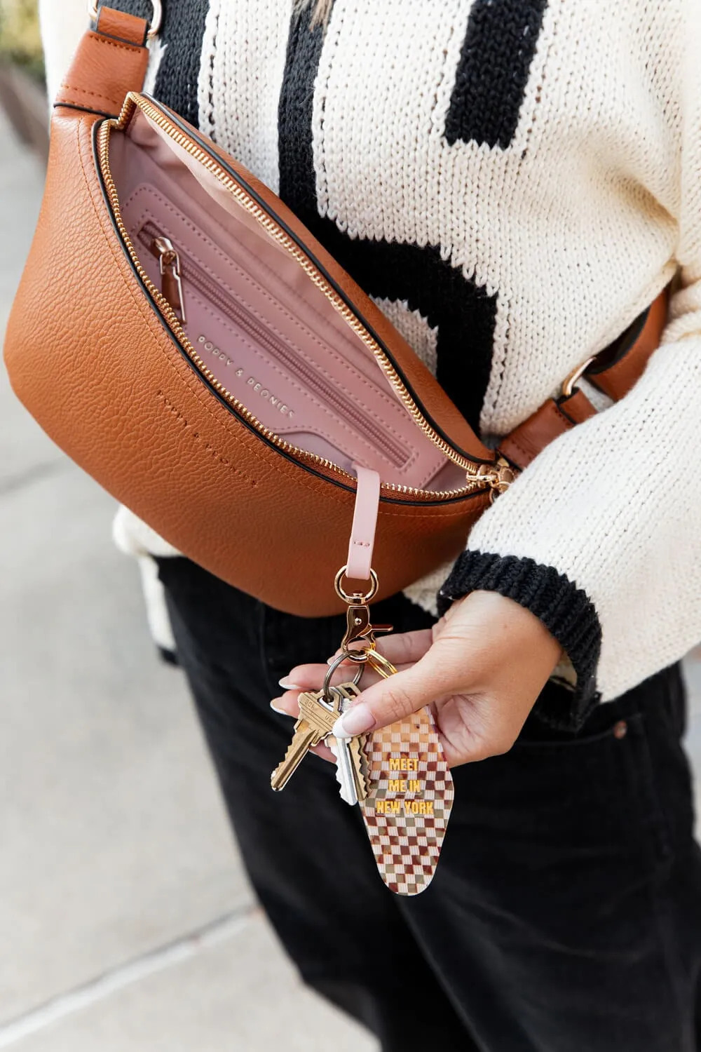 the SIDEKICK cognac