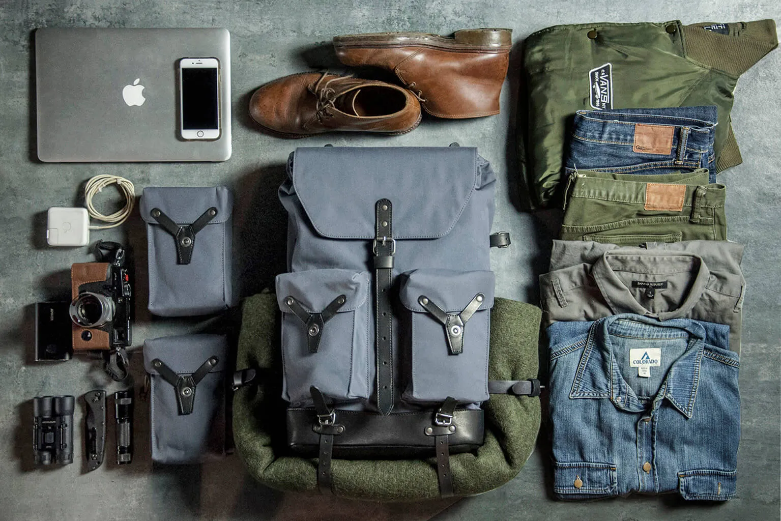 TRAVEL BACKPACK PLUS - grey