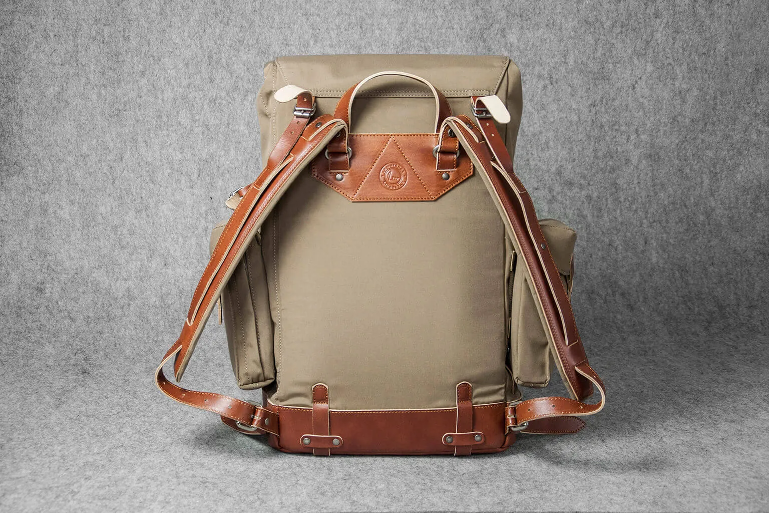 TRAVEL BACKPACK PLUS - khaki