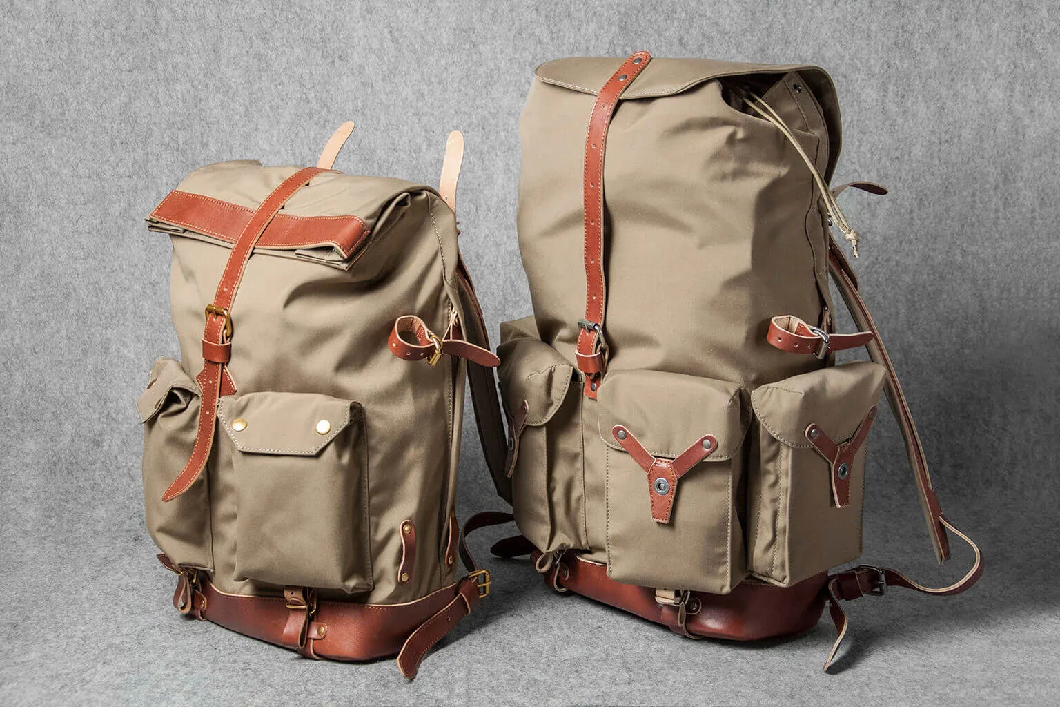 TRAVEL BACKPACK PLUS - khaki