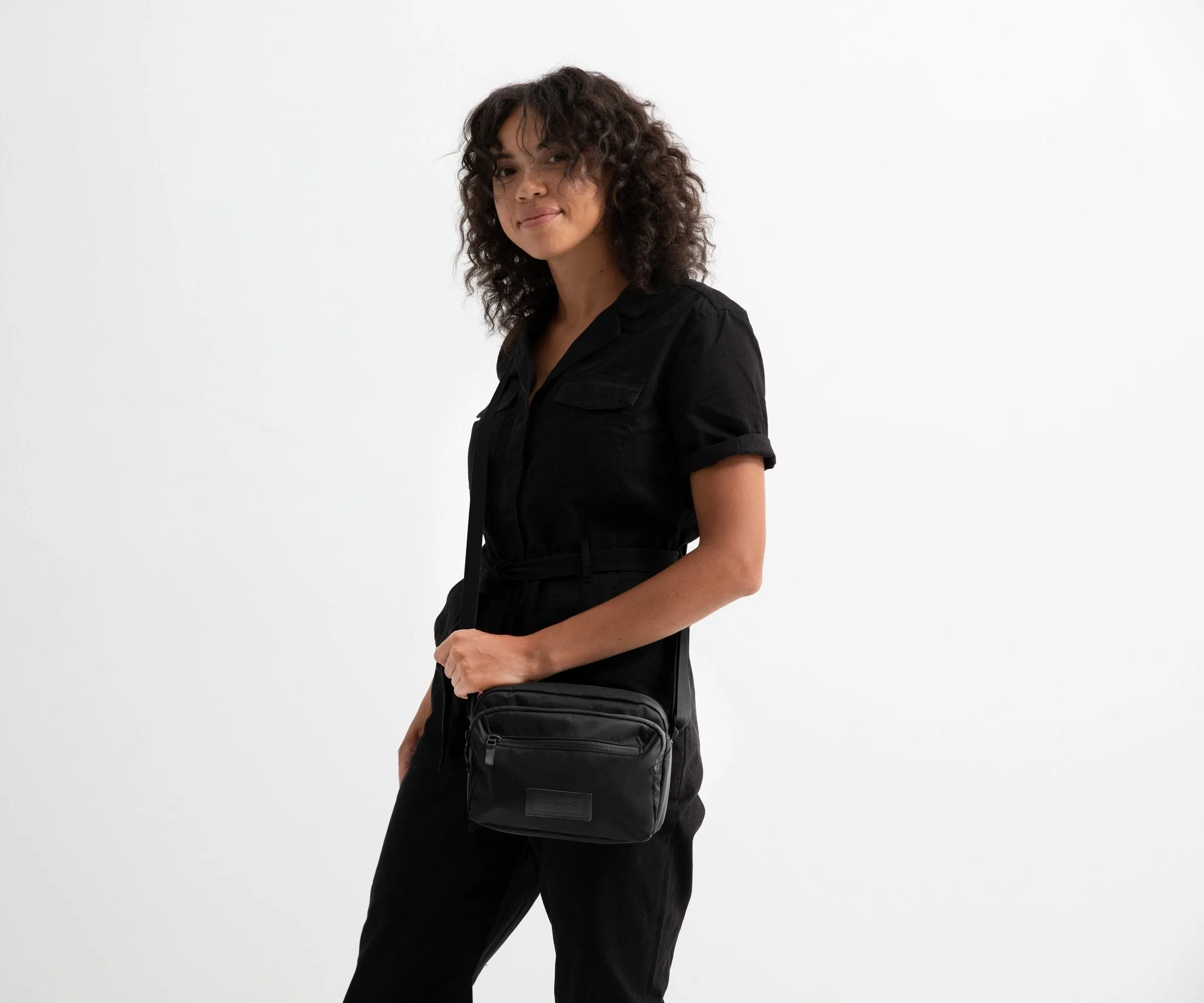 Vapor Crossbody