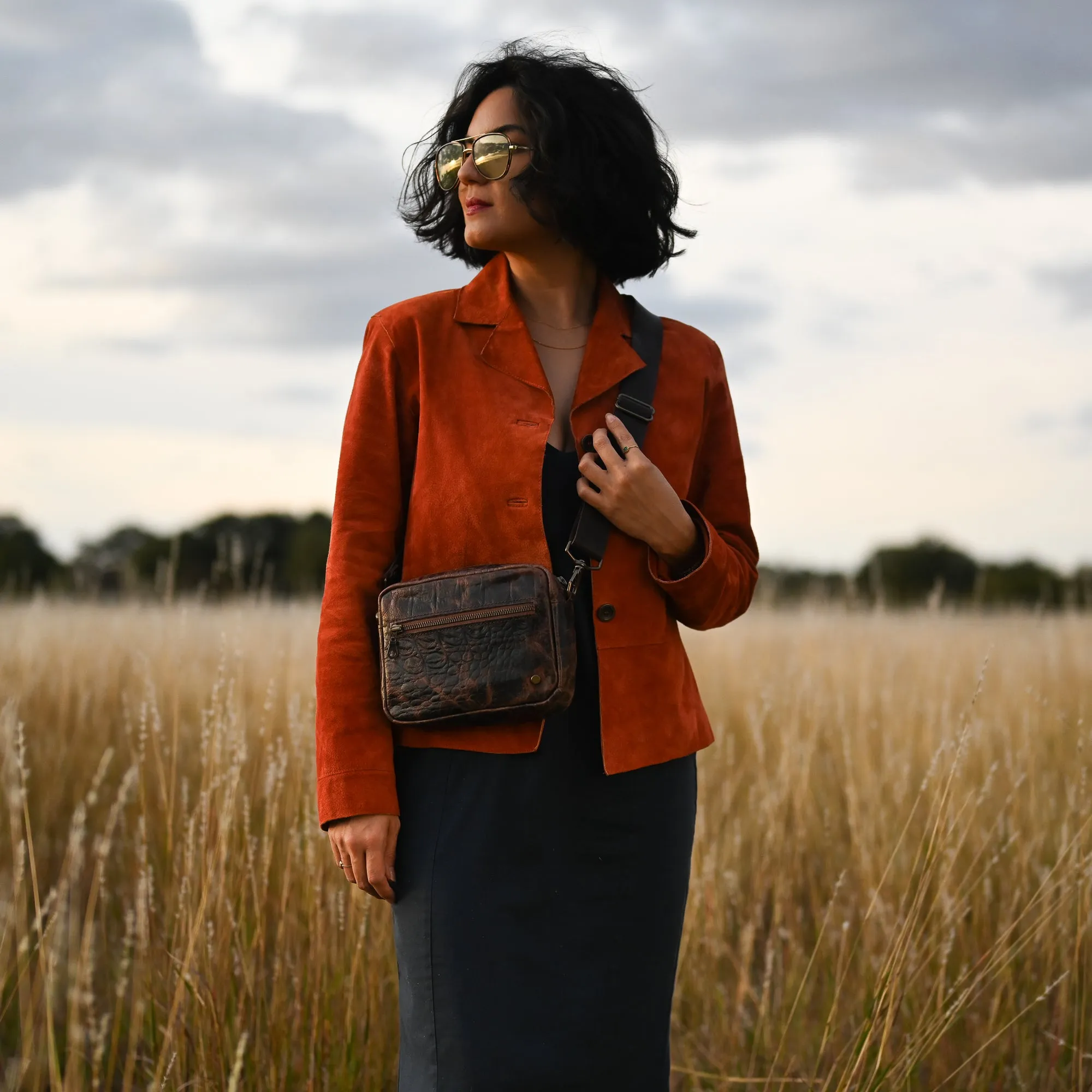 Whitney | Brown Rustic Gator